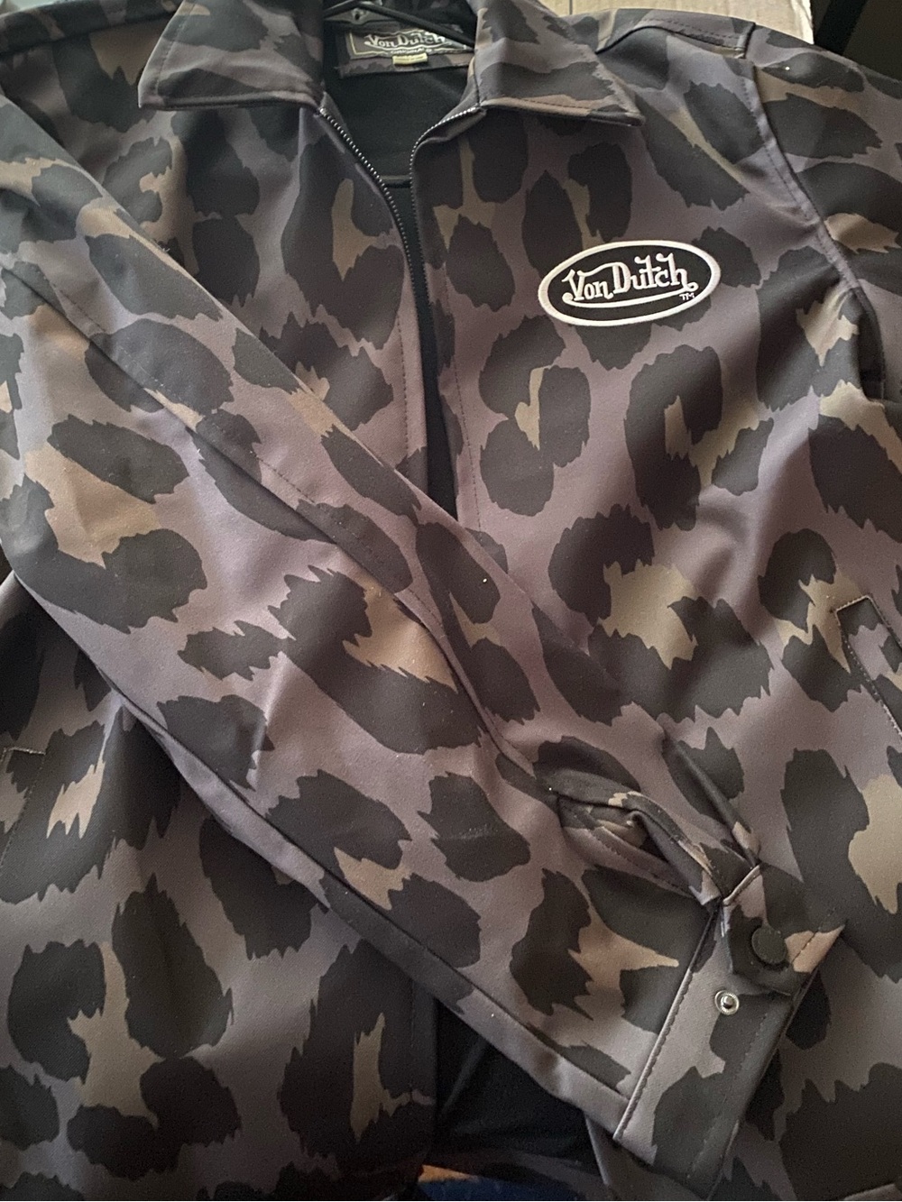 Von Dutch Black & Olive Leopard Camo Bomber Jacket - Picture 8 of 8